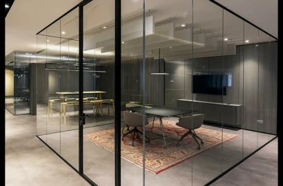 transparent-trends-glass-partition-wall-market-revolutionizes-interior-spaces